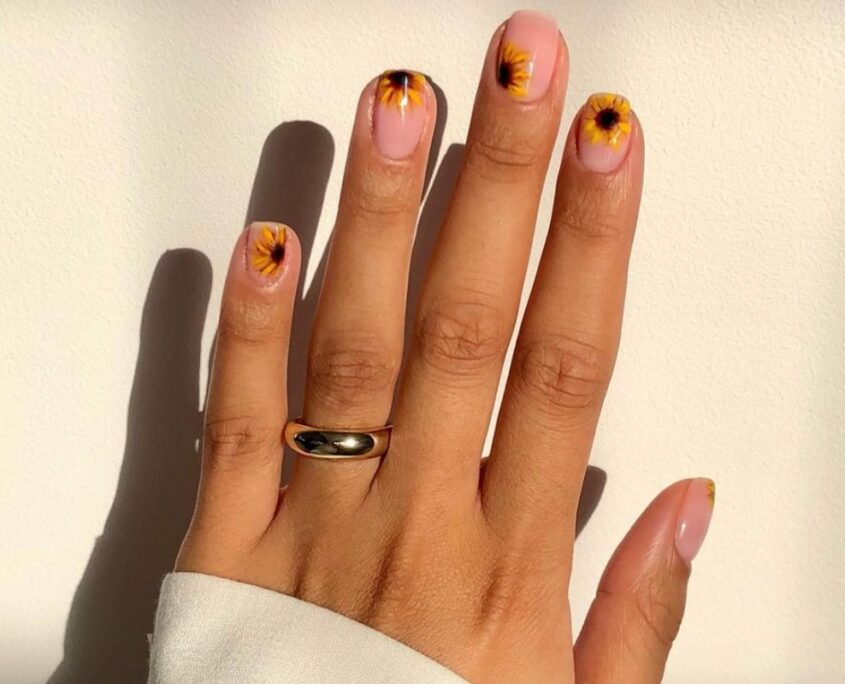 sunflower-nail-trend