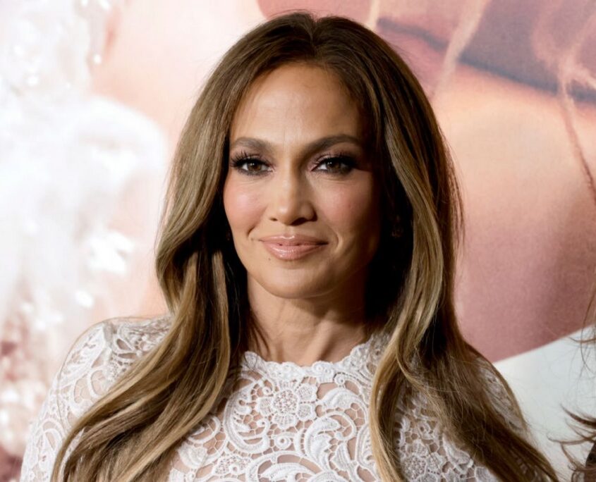 jlo-68